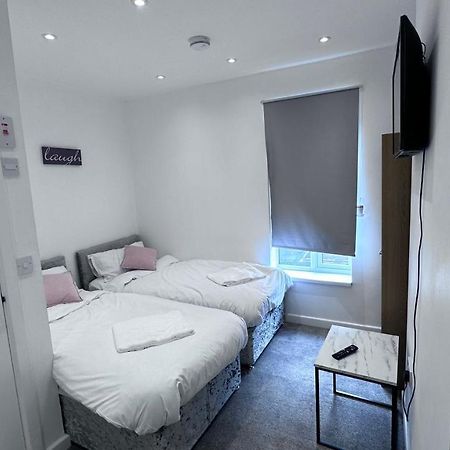 Comfy Diamond Ensuite Room Maidstone With Free Parking And Speedy Wifi Eksteriør billede