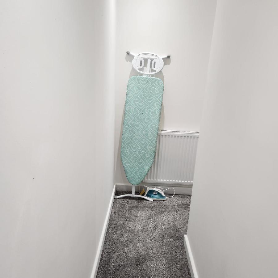 Comfy Diamond Ensuite Room Maidstone With Free Parking And Speedy Wifi Eksteriør billede